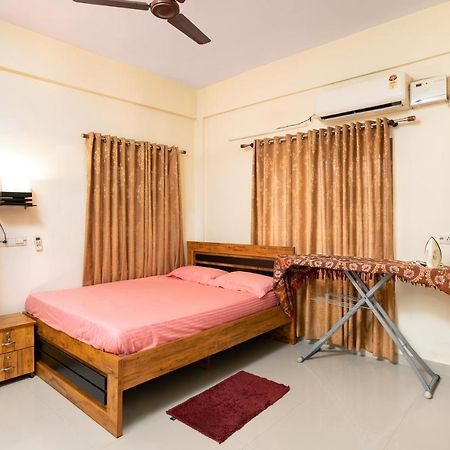 Paradise Inn Kochi Esterno foto